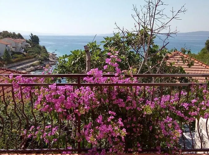 Διαμέρισμα Pogled Τρογκίρ